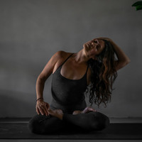 Online Yoga Lesson - Ashtanga Vinyasa, Power Core Based - MicroTask Service